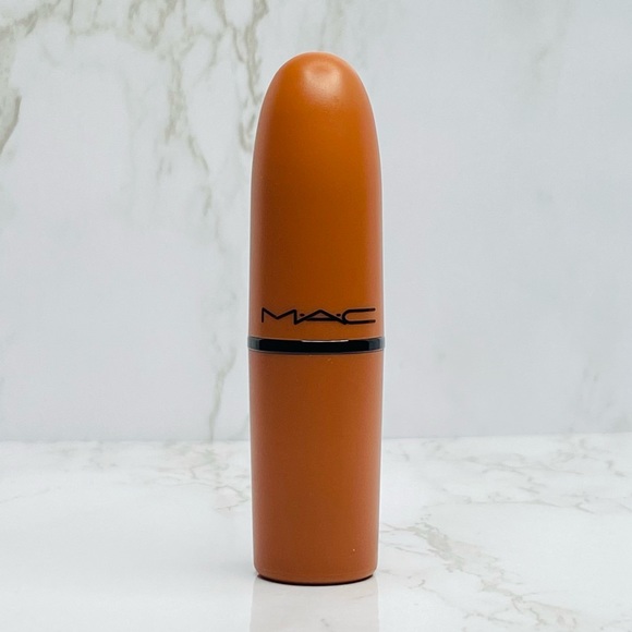 MAC Cosmetics Lipstick in ‘Velvet Teddy’ - Picture 2 of 6